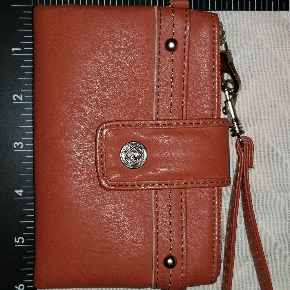 LN Adorable Relic Small Wallet